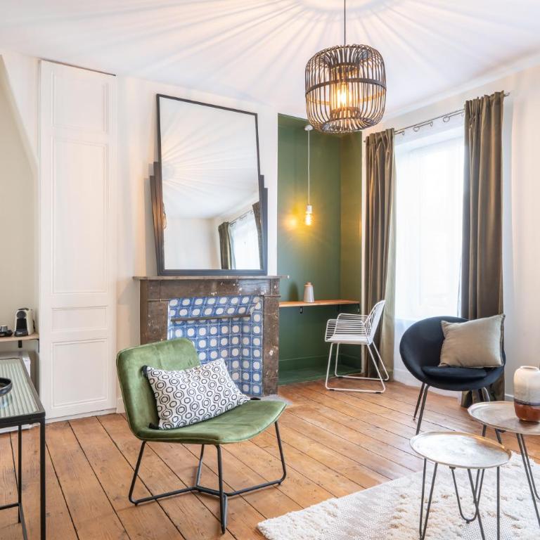 LAROZIERE Chambres d’hôtes - Suite Supérieure - 2
