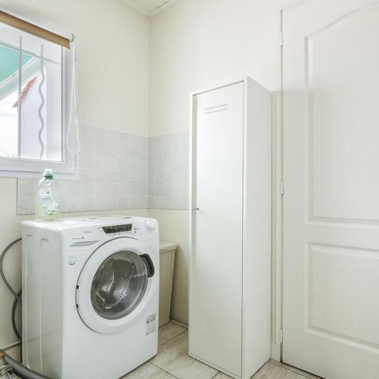 Maison avec piscine pour 6 personnes - Maison de Vacances - 15