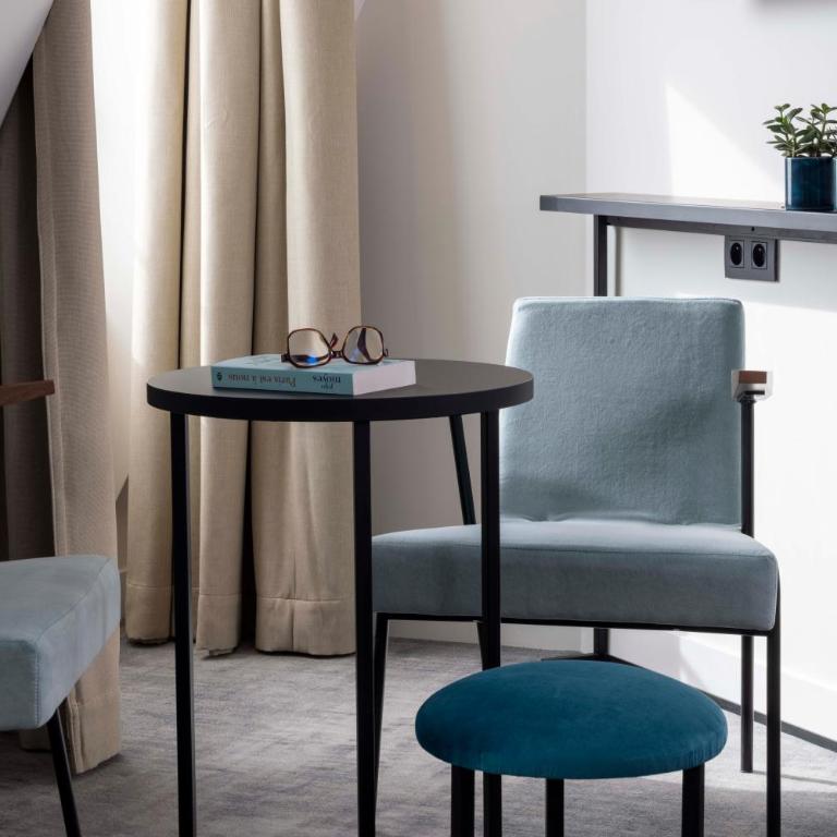 Le 12 Hôtel - Chambre Double Prestige - 9