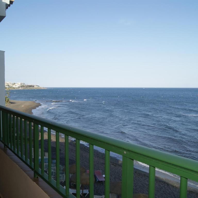 Apartamentos La Dorada - Apartamento de 2 dormitorios con vistas al mar - 3