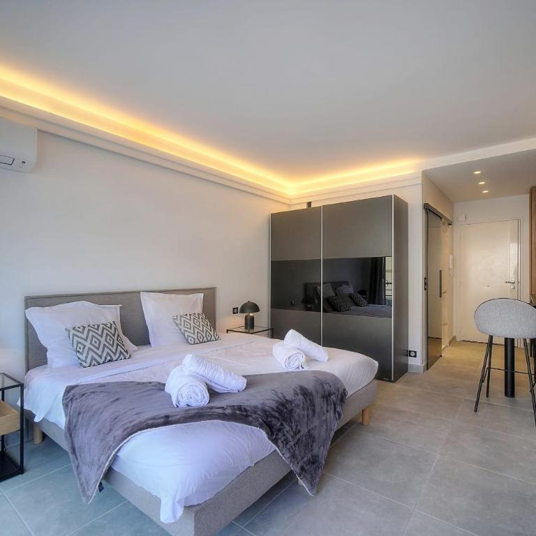 Cannes Luxury Rental - Stunning apartment with terrace to rent Grand Hotel - Appartement - 4