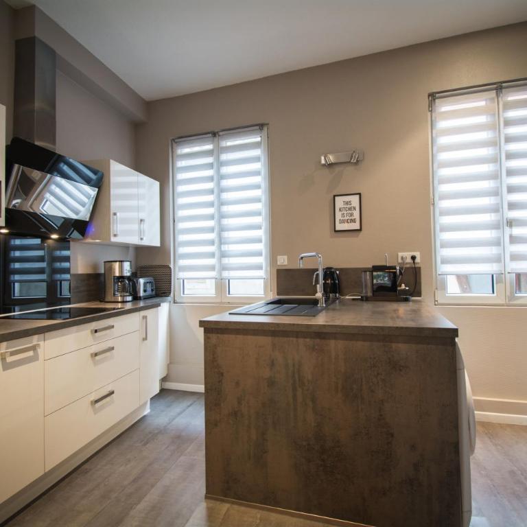 Hello Colmar, Duplex Cathedrale, historic center - Duplex Apartment - 22