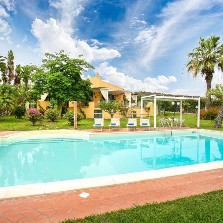 Lovely Home In Scicli - Casa Vacanza con 5 Camere da Letto - 1