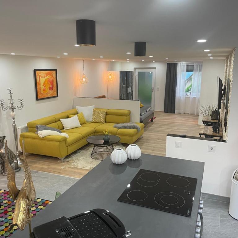außergewöhnliche Kellerloft - Apartment mit 2 Schlafzimmern - 2