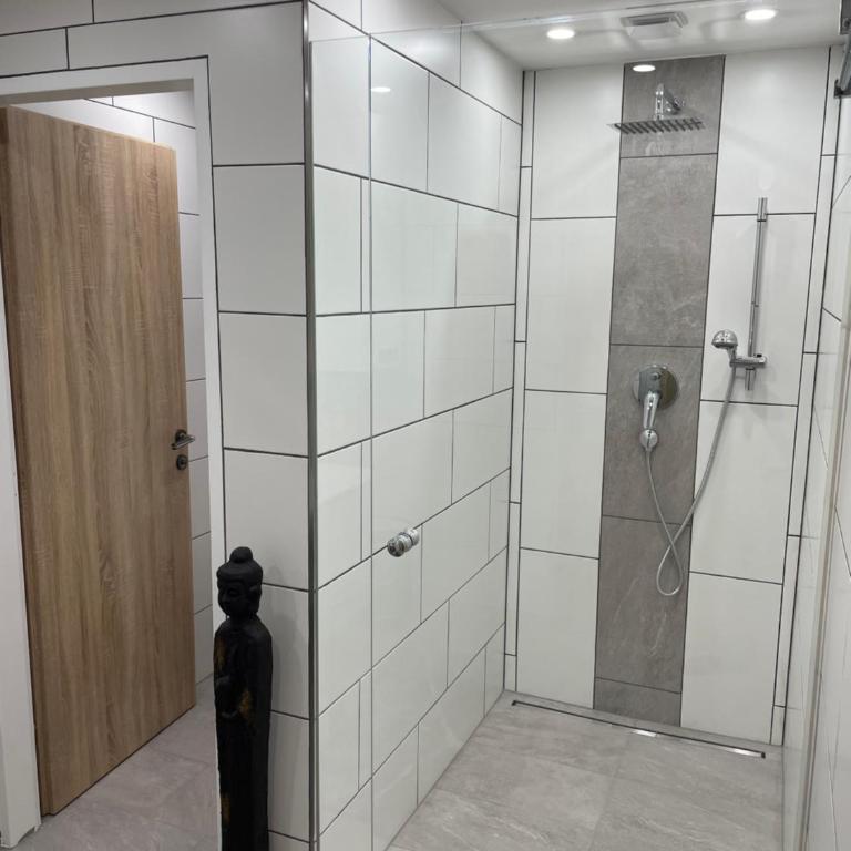 außergewöhnliche Kellerloft - Apartment mit 2 Schlafzimmern - 21