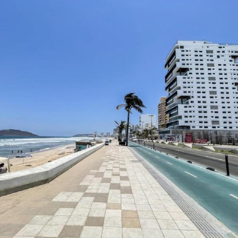 Departamento en el malecón, Torre Central 102 - Two-Bedroom Apartment - 3