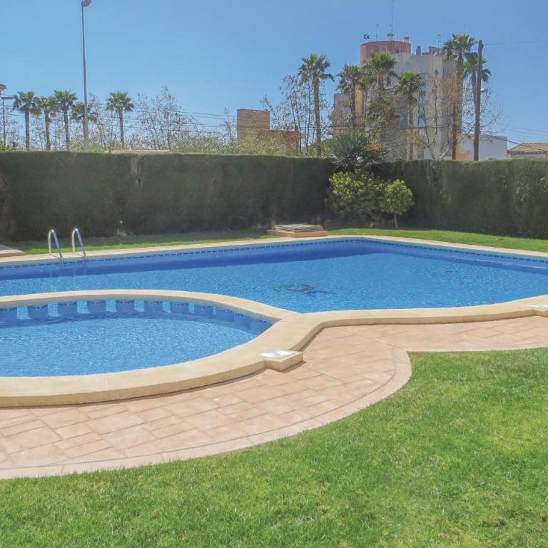 2 Bedroom Gorgeous Apartment In Torrevieja - Apartamento de 2 dormitorios - 1