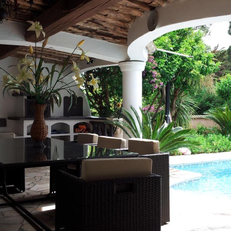 Villa Provençale â Sainte Maxime, Golf de Saint Tropez - Villa mit Meerblick - 68