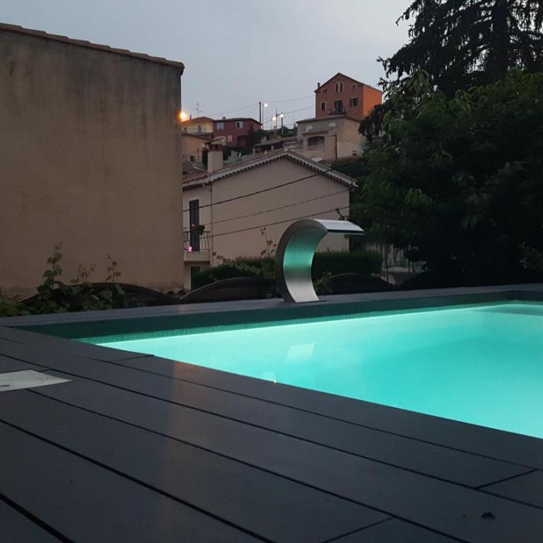STUDIO INDEPENDANT LA TURBIE - Studio - Vue sur Piscine - 17