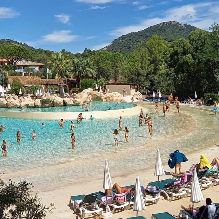 Charmant T2 de 34m2 en Résidence de standing à Grimaud - Piscines - Jardinet - Plein coeur du Golfe de St Tropez- Pleine nature - Apartment mit 2 Schlafzimmern - 16