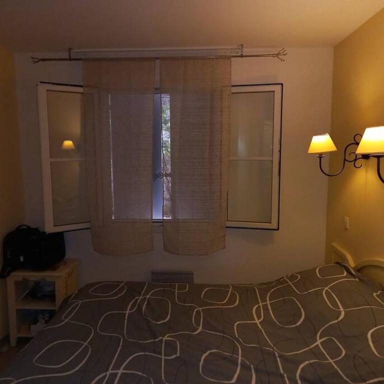 Charmant T2 de 34m2 en Résidence de standing à Grimaud - Piscines - Jardinet - Plein coeur du Golfe de St Tropez- Pleine nature - Apartment mit 2 Schlafzimmern - 36