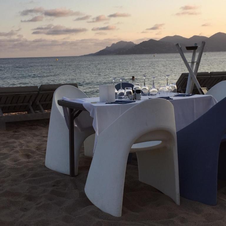 Cannes - view Cap Esterel - Appartement - 32