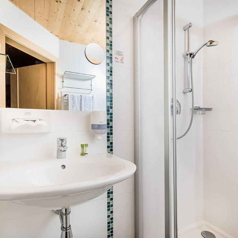 Hotel Langeck - Familienzimmer mit Balkon - 12