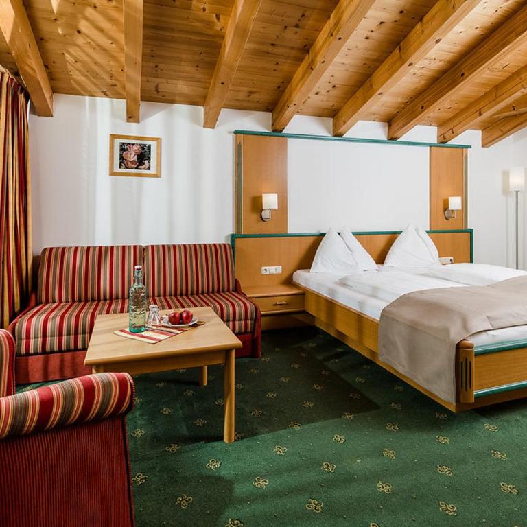 Hotel Langeck - Familienzimmer mit Balkon - 5