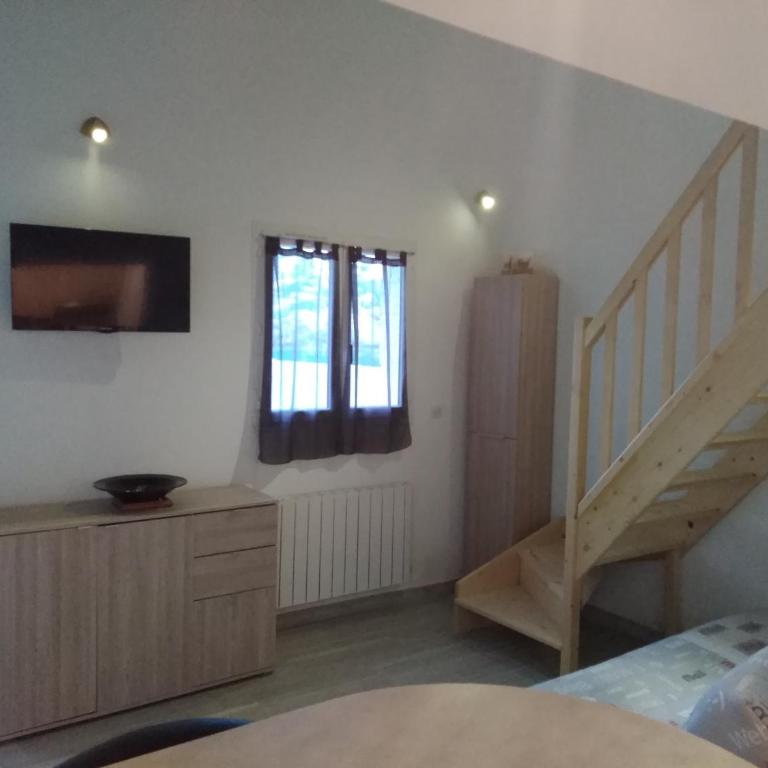 Lorgues jacuzzi spa privatif et piscine - Maison 1 Chambre - 4