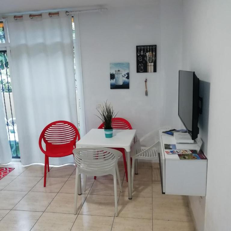 CALETILLAS ALAN ,AIRE, PARKING, WIFi - Apartamento de 2 dormitorios - 8