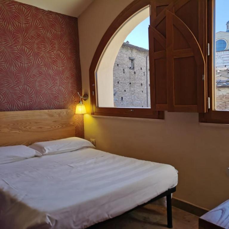 Hotel La Perla - Camera Matrimoniale Economy - 5