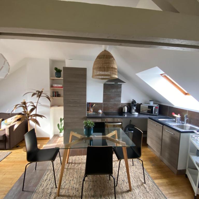 Appartement hyper centre cathédrale avec parking gratuit - Appartement 2 Chambres - 2