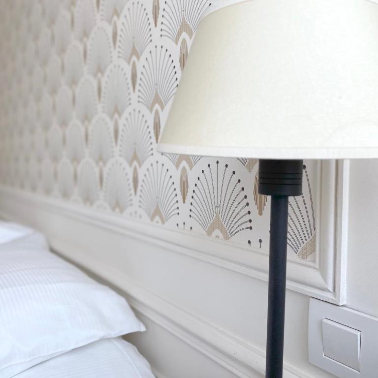La Villa Paris - B&B - Chambre Double Classique - 8