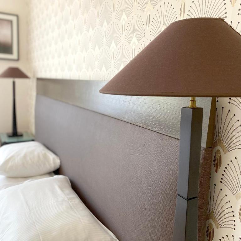 La Villa Paris - B&B - Chambre Lit King-Size Supérieure - 1