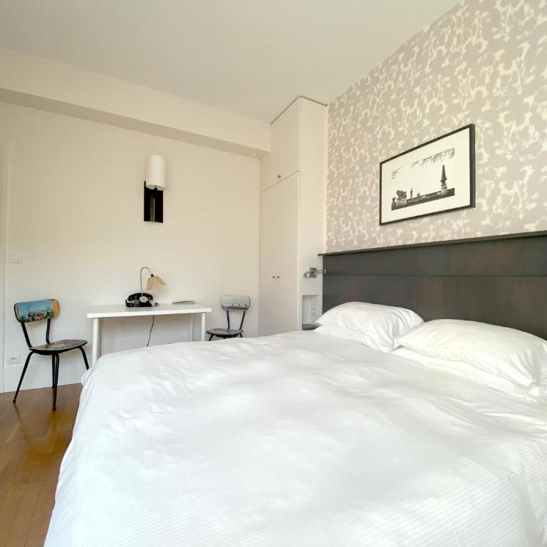 La Villa Paris - B&B - Chambre Lit King-Size Supérieure - 21
