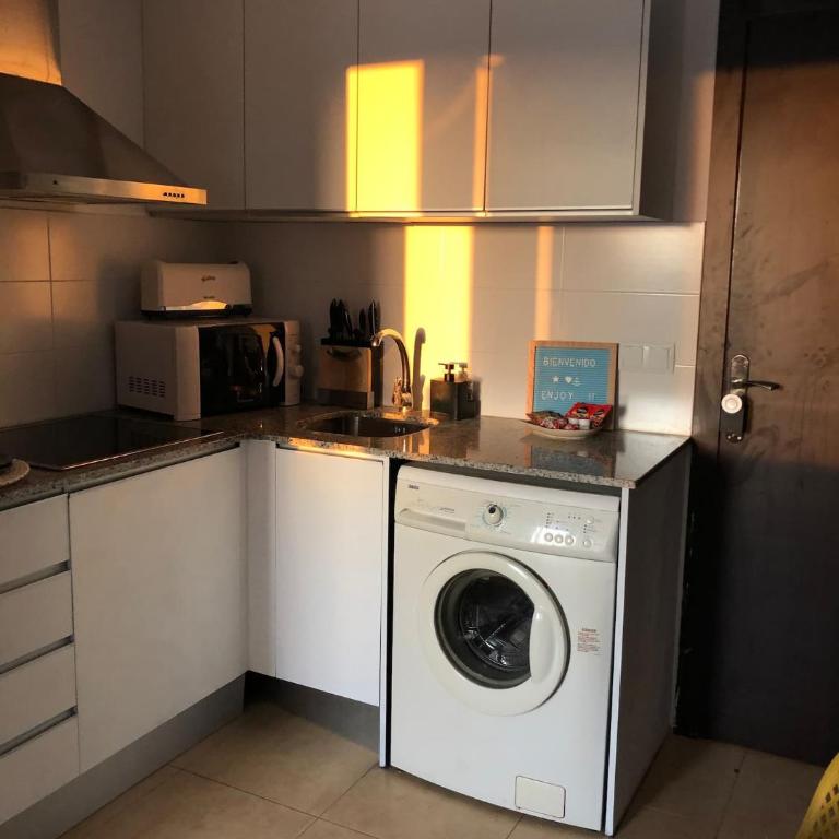 Apartmento studio boho a 1 minuto del puerto y la playa! - Apartamento de 1 dormitorio - 16