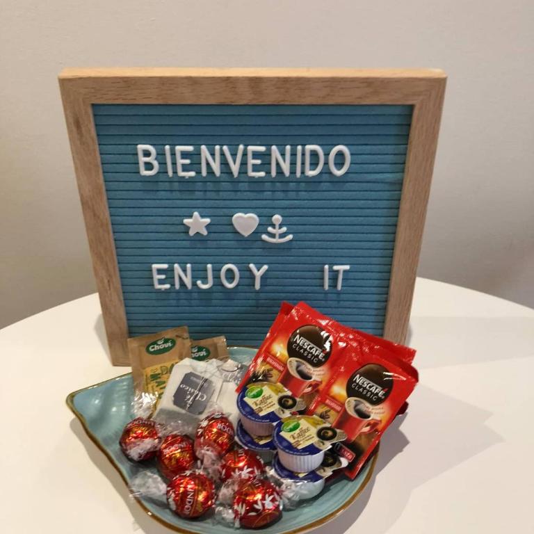 Apartmento studio boho a 1 minuto del puerto y la playa! - Apartamento de 1 dormitorio - 11