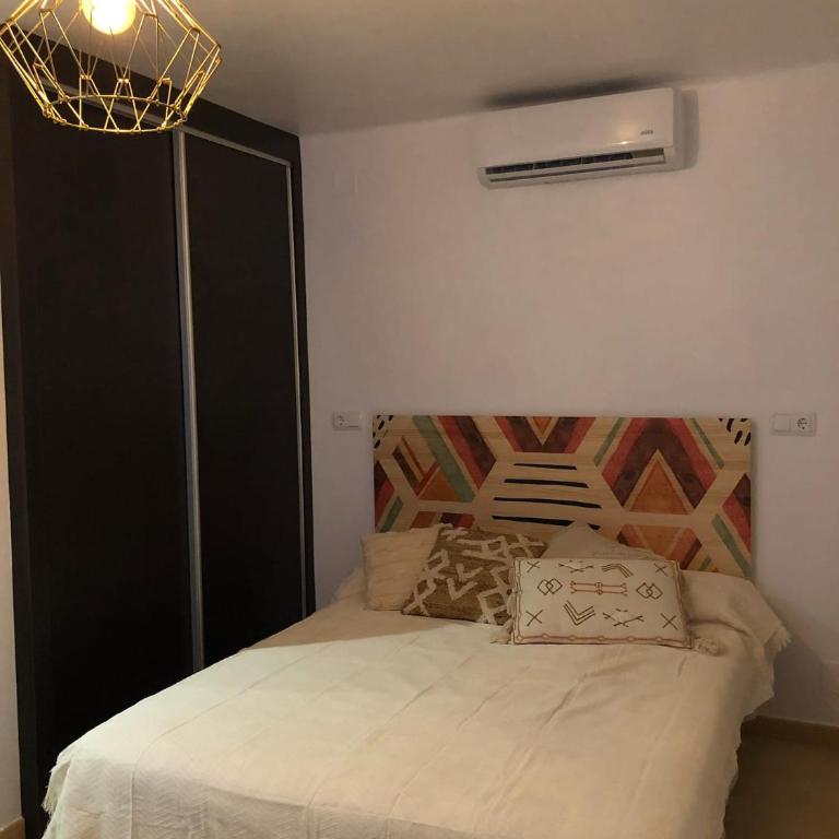 Apartmento studio boho a 1 minuto del puerto y la playa! - Apartamento de 1 dormitorio - 12