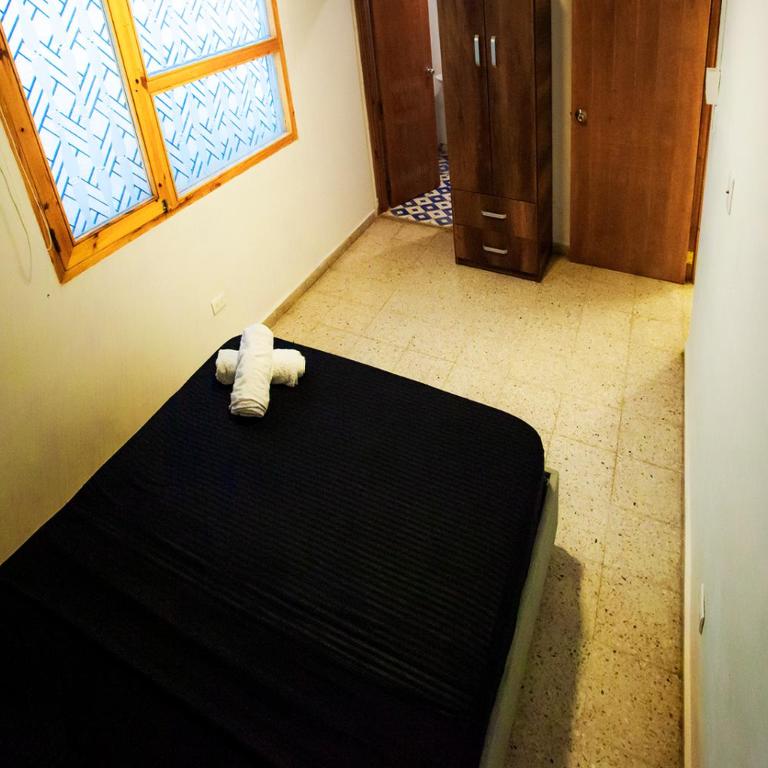 Hostal El Bando - Habitación Doble con baño privado - 6