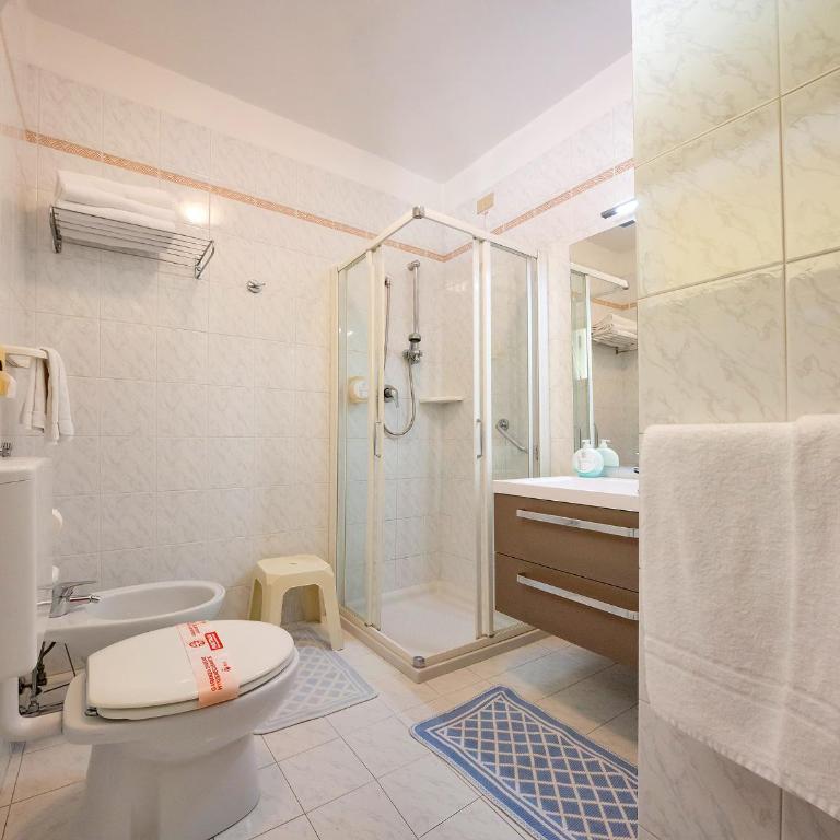Hotel Marzia Holiday Queen - Camera Flessibile - 4