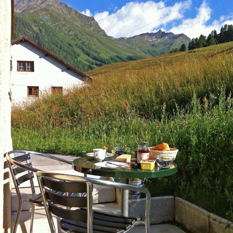 Chasa Tablà Guarda - Apartment "Suot" mit 2 Schlafzimmern - 15