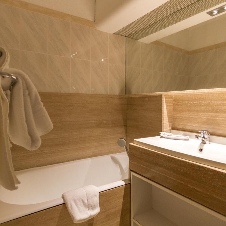 Hôtel Le Lys - Chambre Double - 6