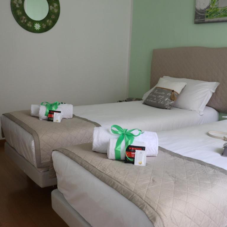 B&B Gaudium Colosseo - Camera Matrimoniale/Doppia con Letti Singoli con Bagno Privato - 4