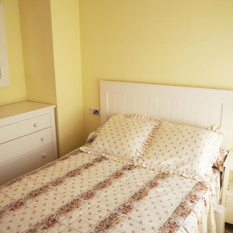 Saromar I Apartament amb gran terrassa, per 6 persones a 5 minuts de la Platja Gran - Apartamento con terraza - 10