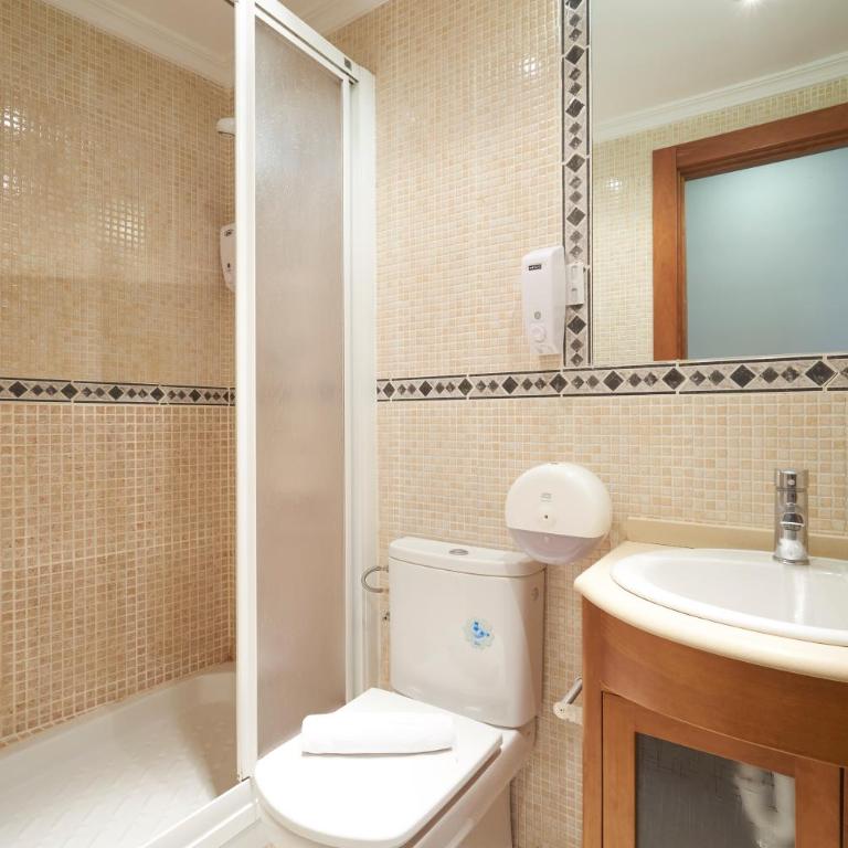 Apartamentos Madrid Atocha - One-Bedroom Apartment - 1
