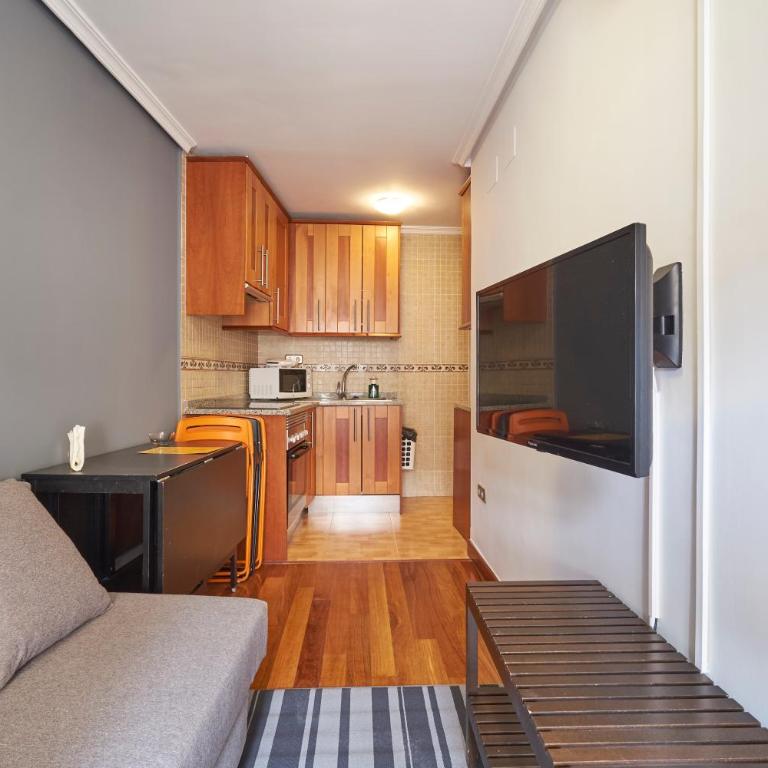 Apartamentos Madrid Atocha - One-Bedroom Apartment - 5