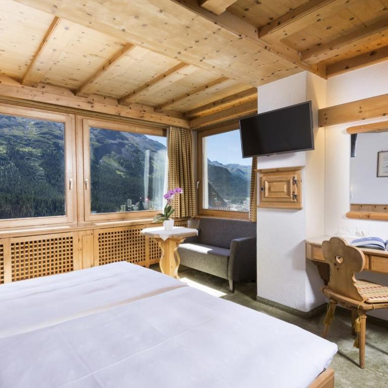 Chesa Languard - Doppelzimmer mit Seeblick - 3