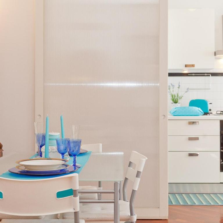 Pateras Flower-Rental in Rome - Appartamento con 2 Camere da Letto - 3