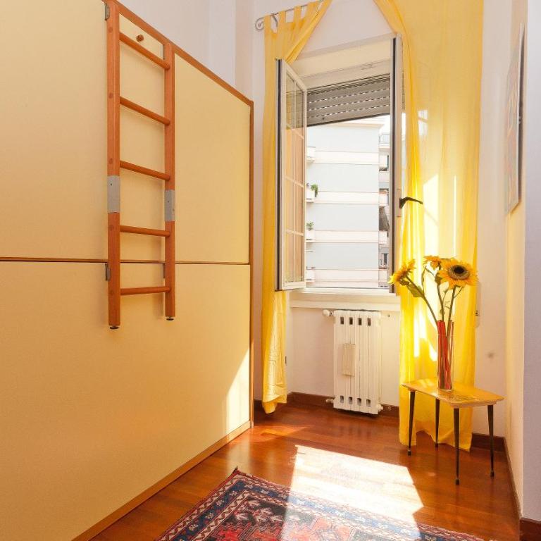 Pateras Flower-Rental in Rome - Appartamento con 2 Camere da Letto - 10