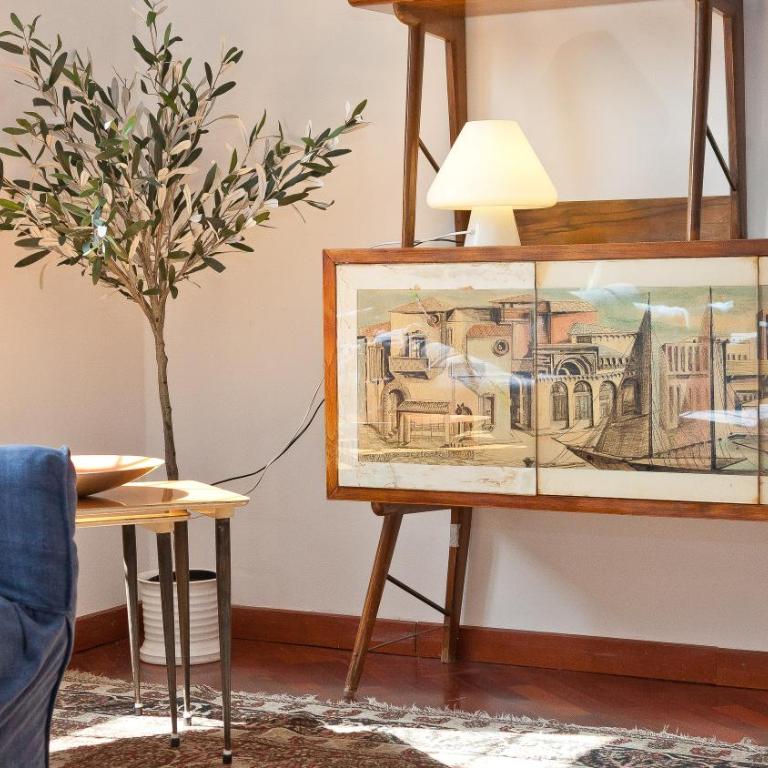 Pateras Flower-Rental in Rome - Appartamento con 2 Camere da Letto - 15