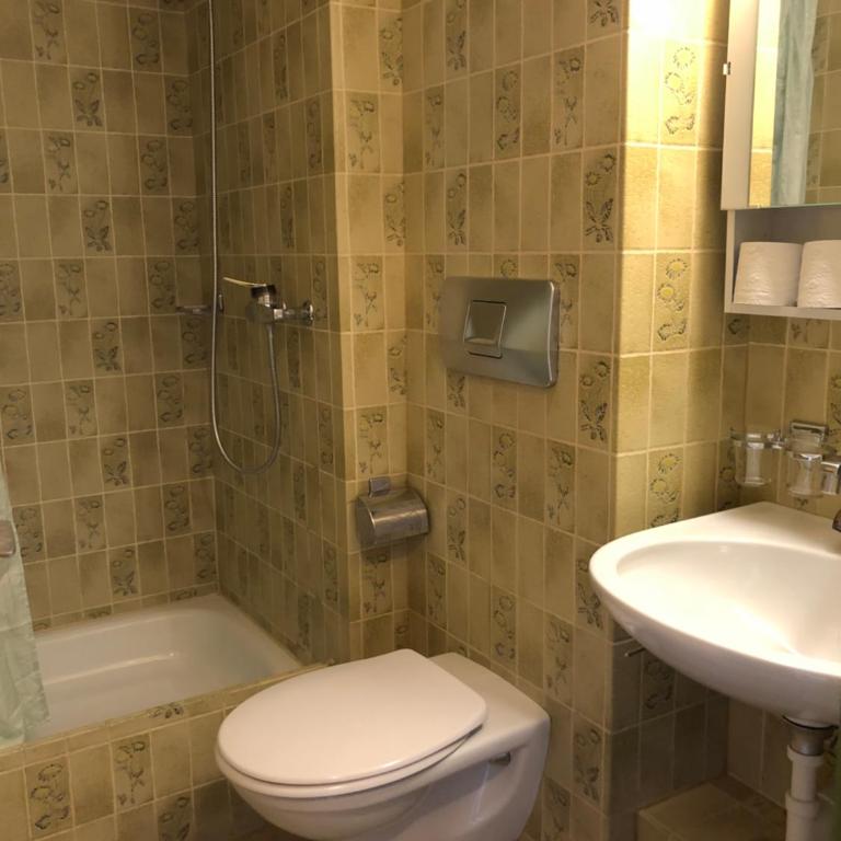 central beauty scenery apartment - Standard Apartment on the fourth floor (No Elevator) - 11