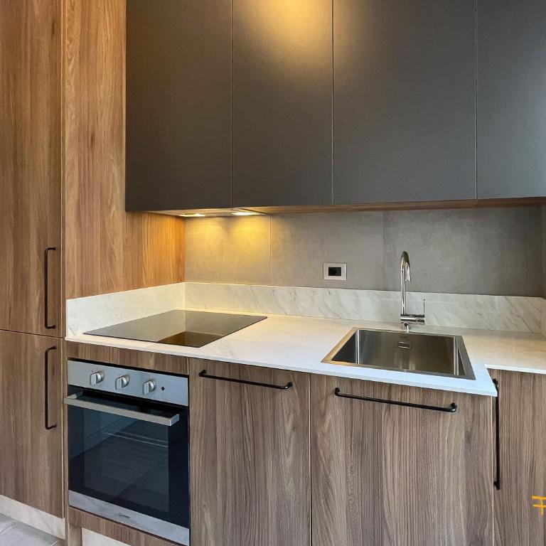 Florian Home - Camera Familiare con Bagno Privato - 3