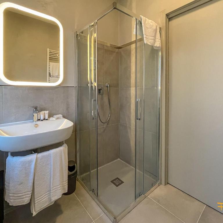 Florian Home - Camera Quadrupla - 2