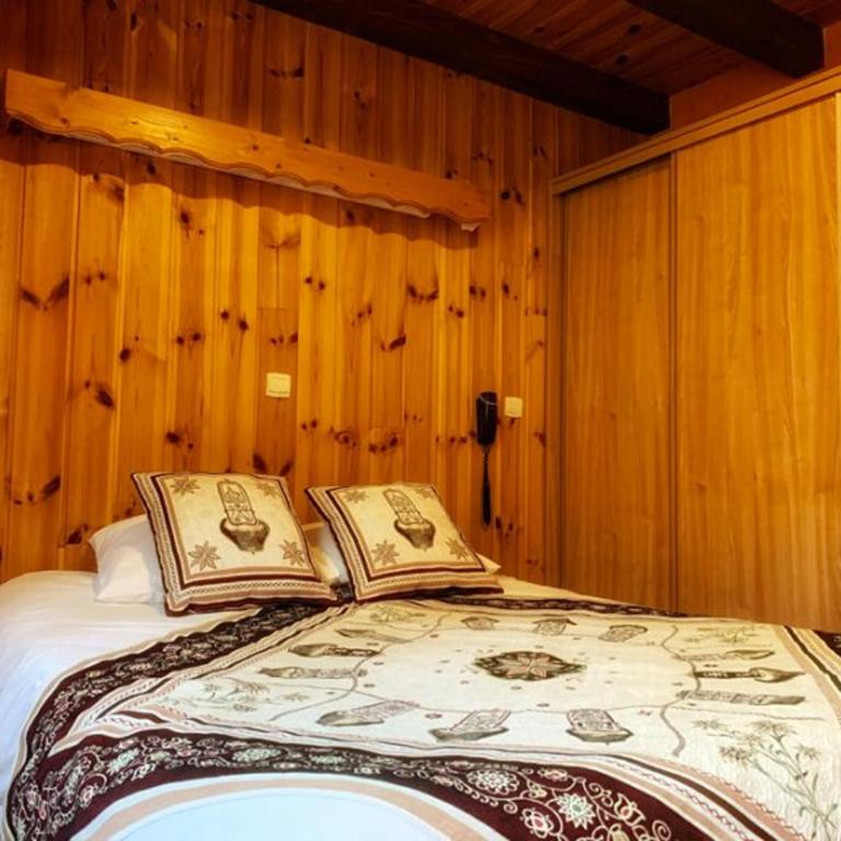 Hotels Les Catrems & Le Montagnou - Chambre Quadruple - Les Catrems - 3
