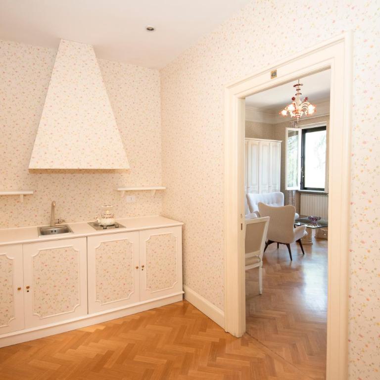 Giardino del Lago - Deluxe Double Room - 4