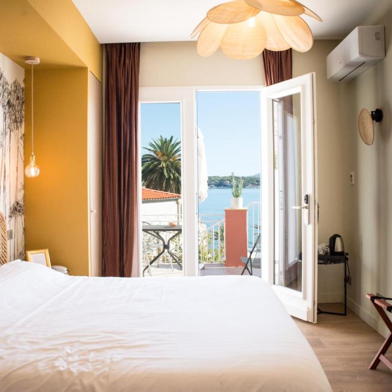 Les Galets Hôtel et B&B - Chambre Double avec Terrasse - 1