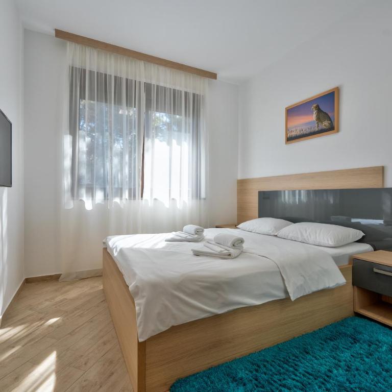 Lovac apartmani - Apartman sa Terasom - 2