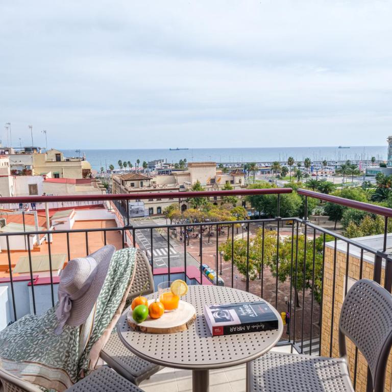 Tgna Reial 1 - Apartamento Estudio con vistas al mar - 11