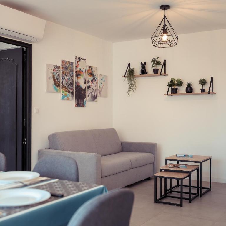 Chic Appart du Port Fréjus - Apartamento de 2 dormitorios - 3