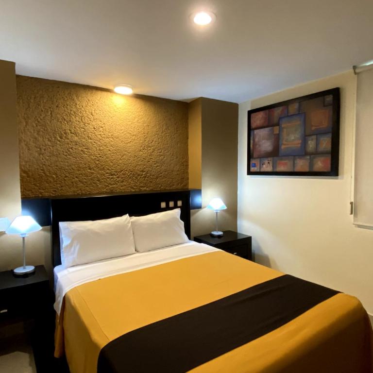 Hotel Escala Puebla Centro - Habitación con cama extragrande. - 1